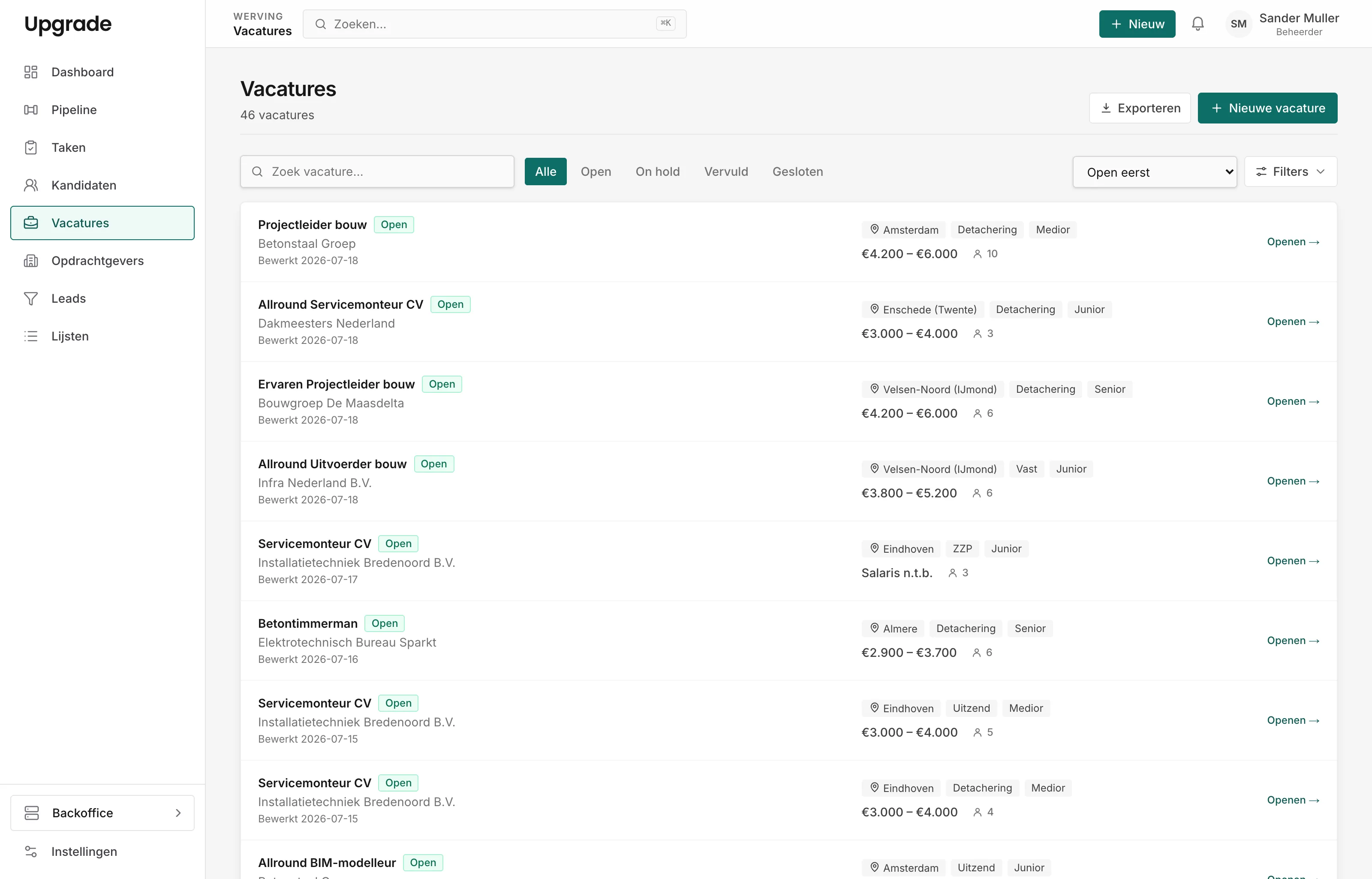 Detail uit het Upgrade-vacatureoverzicht: werkplek met open rollen en kandidaatvolume